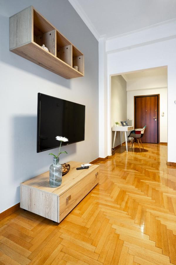 Leon Cozy Apartment Atene Esterno foto