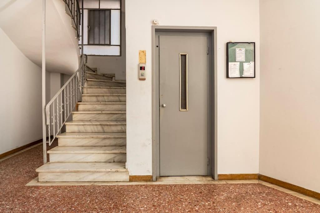 Leon Cozy Apartment Atene Esterno foto
