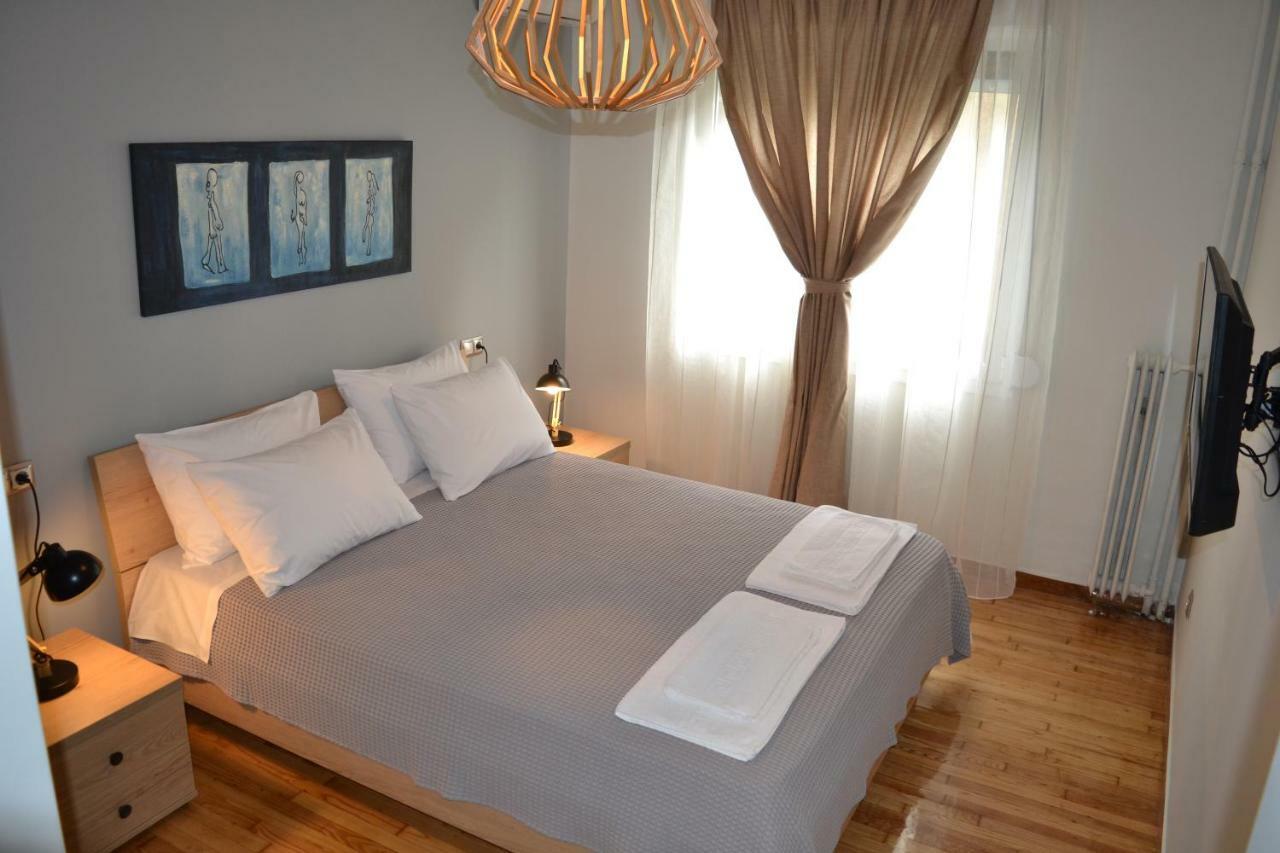 Leon Cozy Apartment Atene Esterno foto