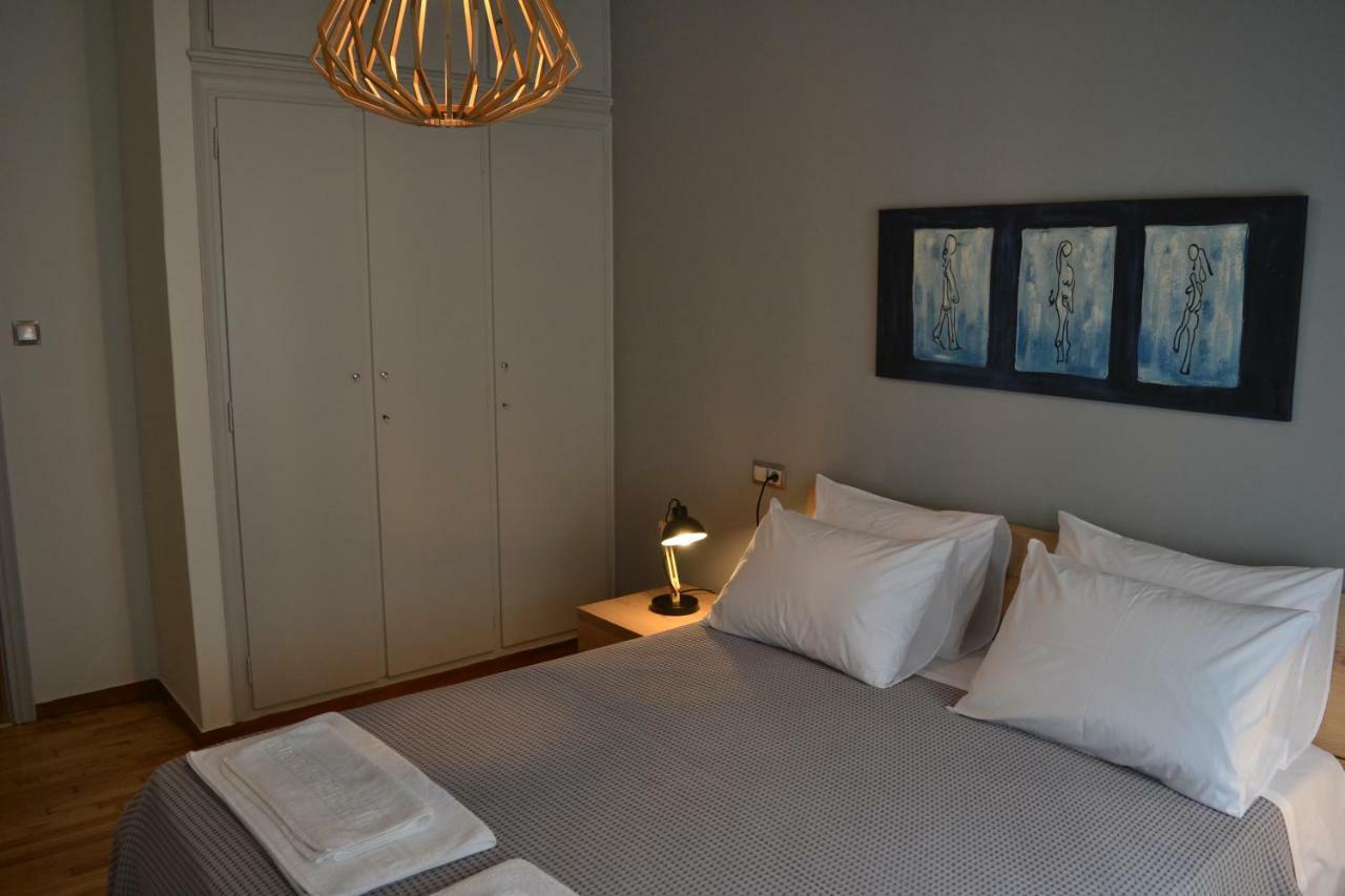 Leon Cozy Apartment Atene Esterno foto