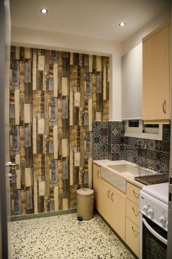 Leon Cozy Apartment Atene Esterno foto